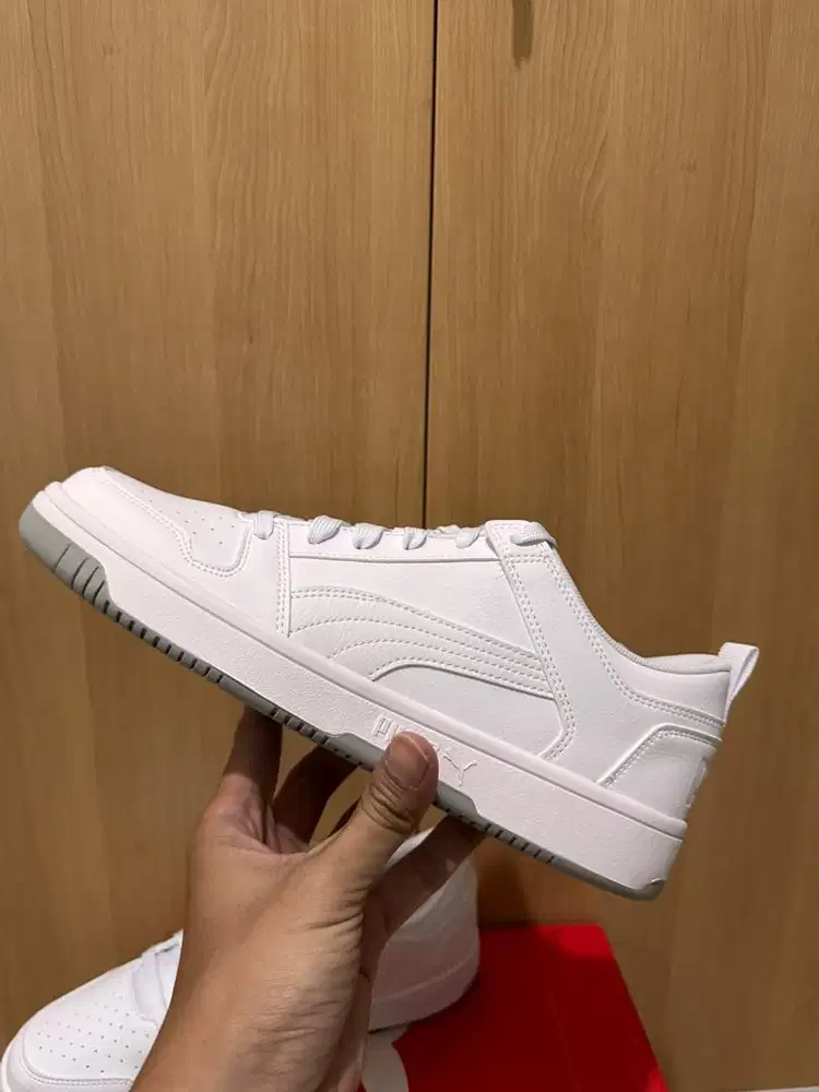 Sepatu Puma Pelatih Remix Lay Up Rebound