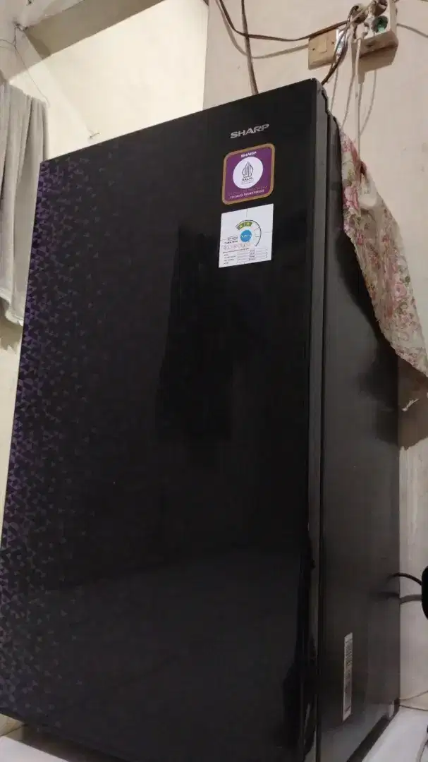 KULKAS 1 PINTU MEREK SHARP