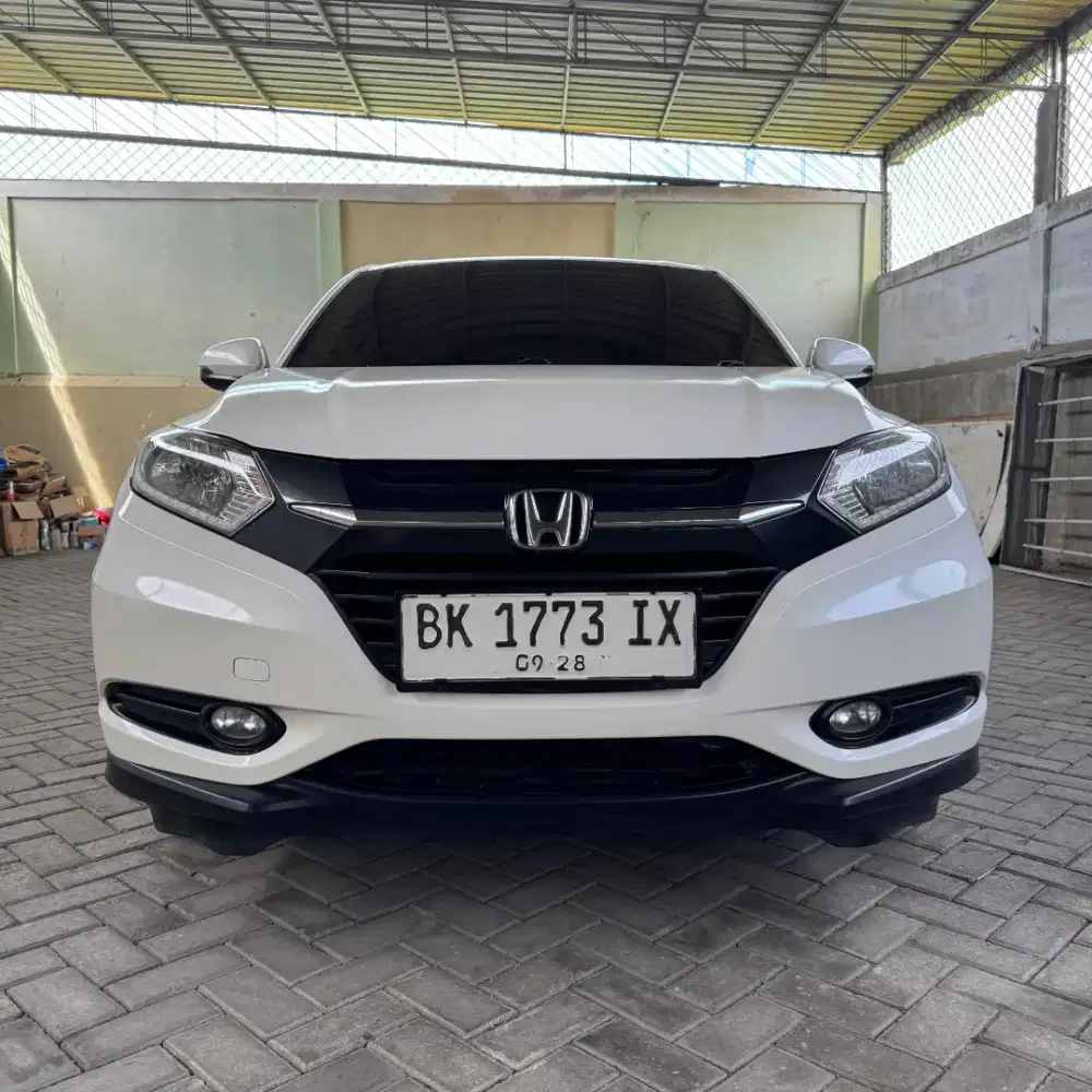 HRV E Cvt 1.5 2018 Putih