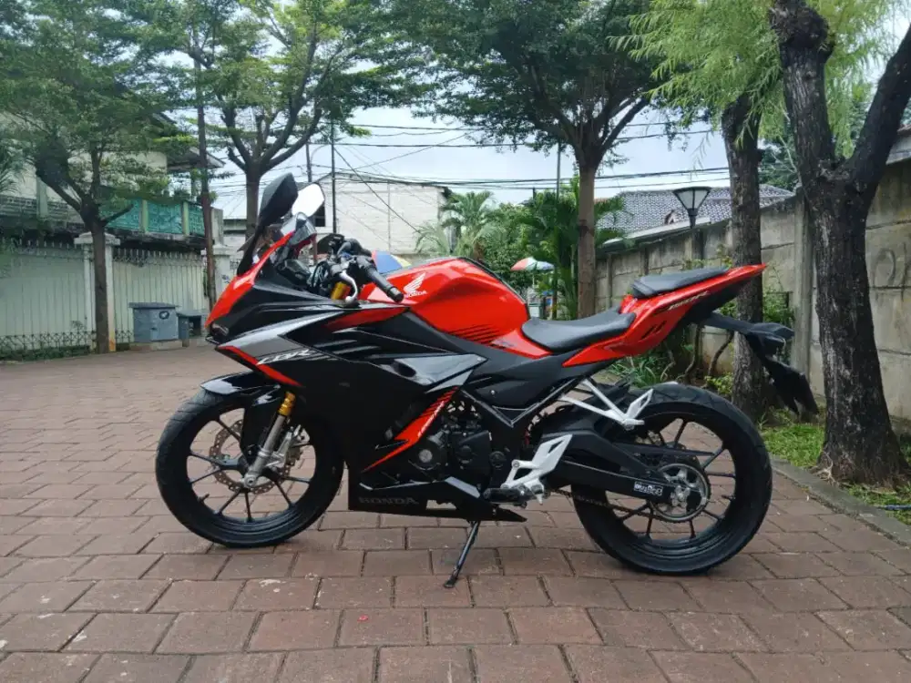 CBR NEW 2021 PROMO DP HANYA 500 RIBU UNIT GRESS PAJAK HIDUP PANJANG
