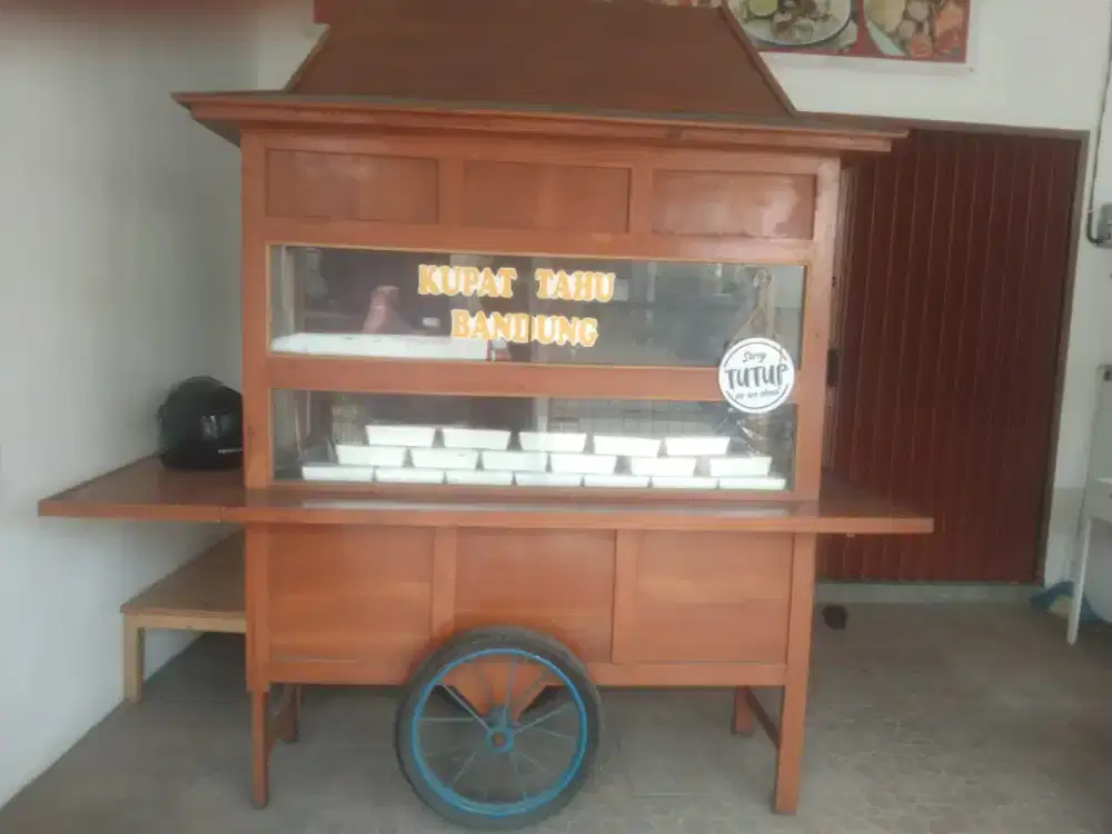 Gerobak kayu besar bagus angkringan