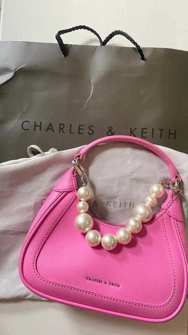 Tas Ck/ Charles & Keith original x berbie