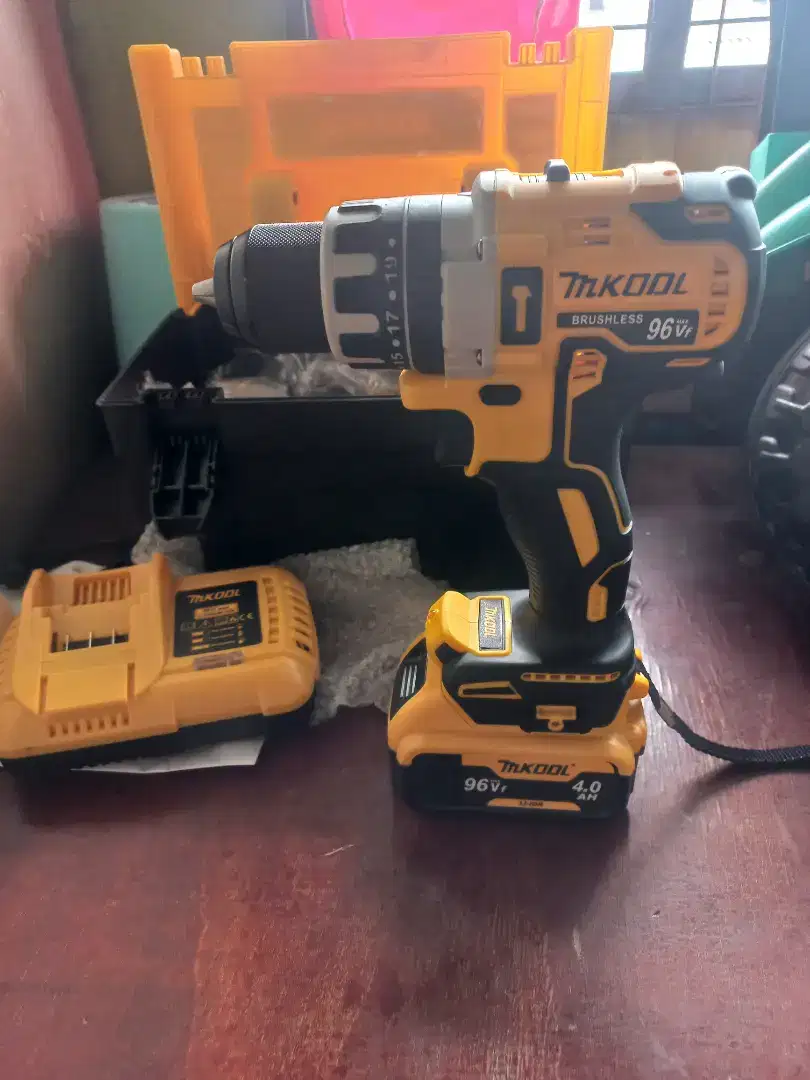 Bor cordless mkool