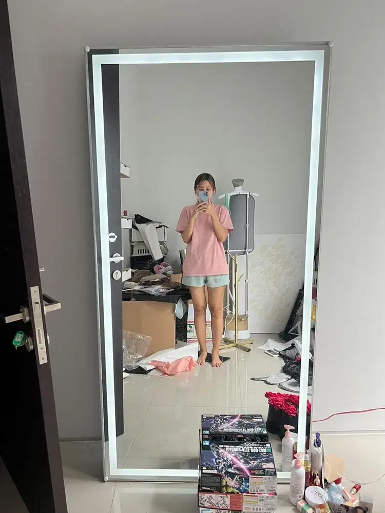 Vanity Mirror ukuran 185 x 93