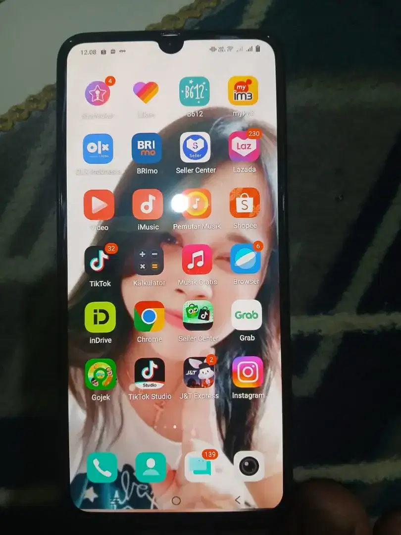 Kondisi baru mulus ram 8 / 8 batre 5000 kamera 3