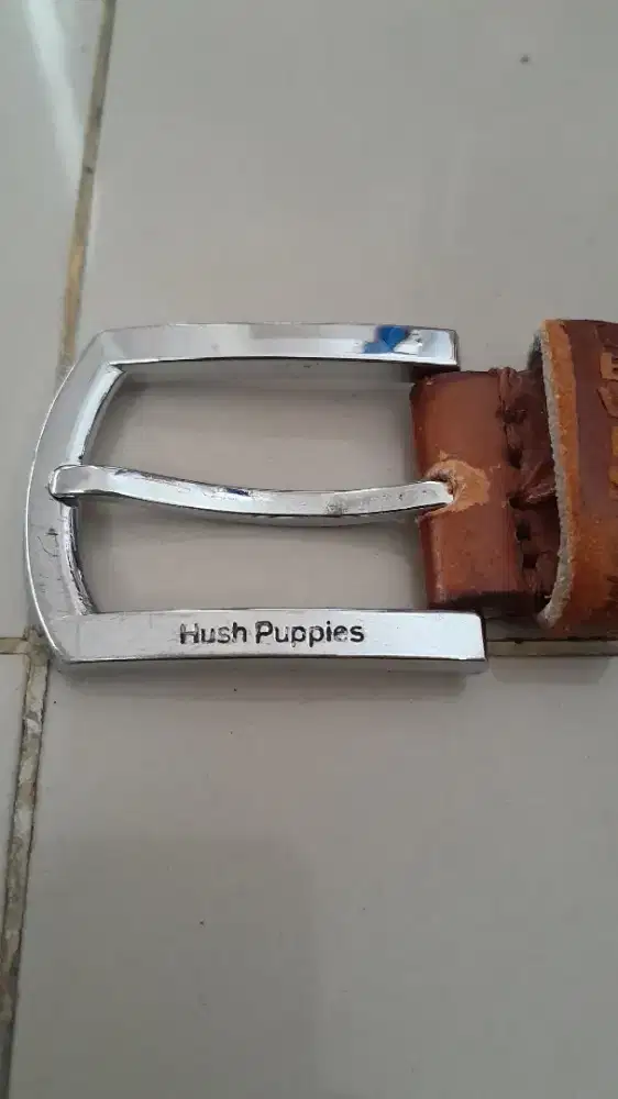 Sabuk kulit Hush Puppies