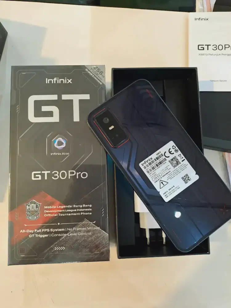 Infinix GT 30pro 5G + Fan Cooler