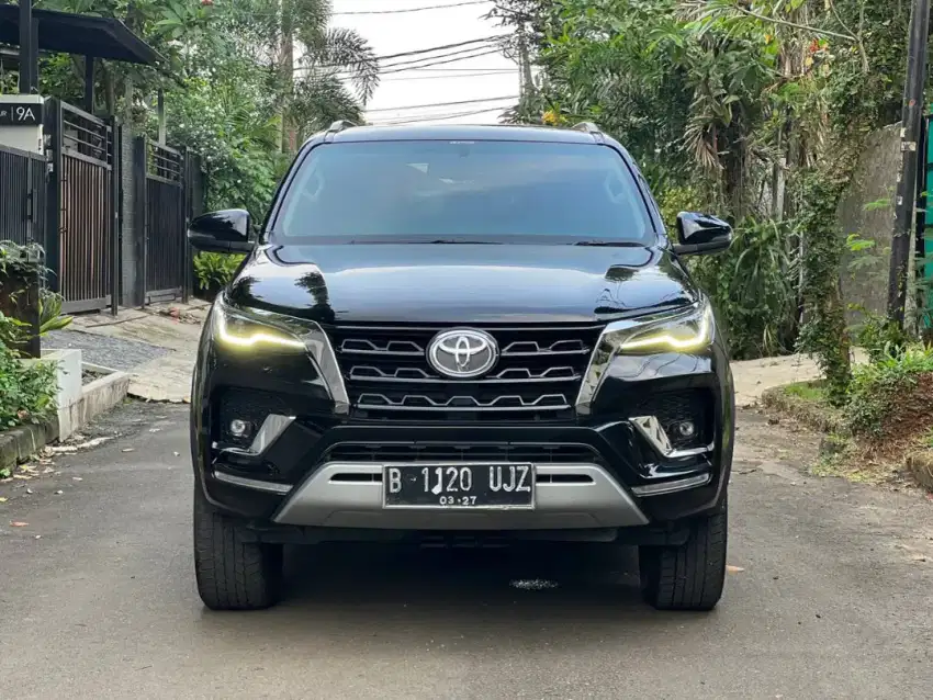 Toyota Fortuner VRZ 2.4 Facelift 2022 DP 25JT!!