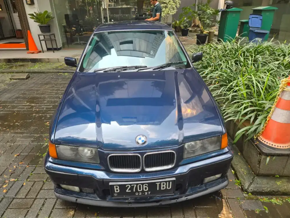 BMW E36 M40 Biru 320