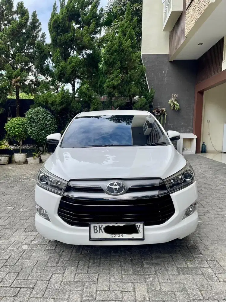 Toyota Innova Reborn V Diesel A/T 2018