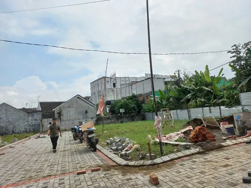 Rukos Area Mahasiswa 5 Menit ke UB & Poltek