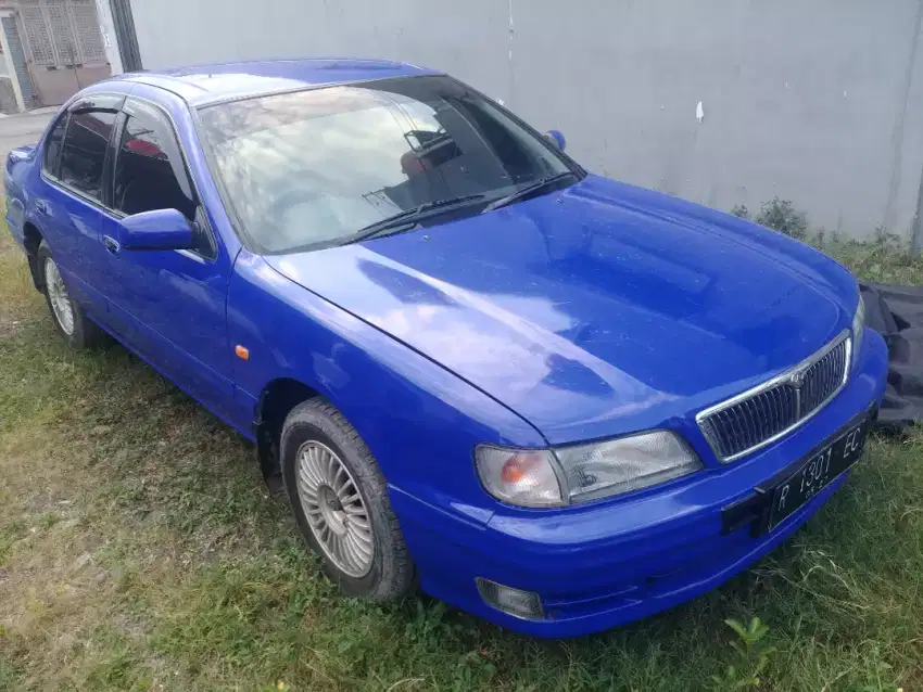 Nissan Infinity Tahun 1991 Automatic
