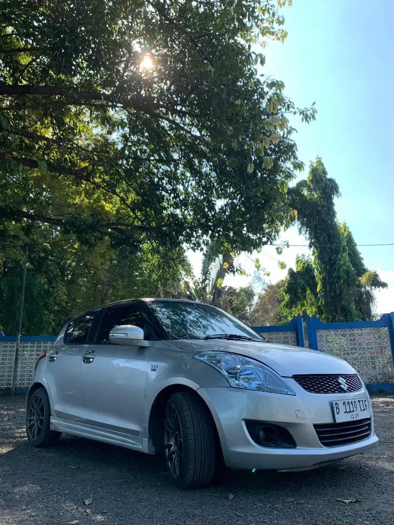 Di jual cepat Swift GX 2014 manual