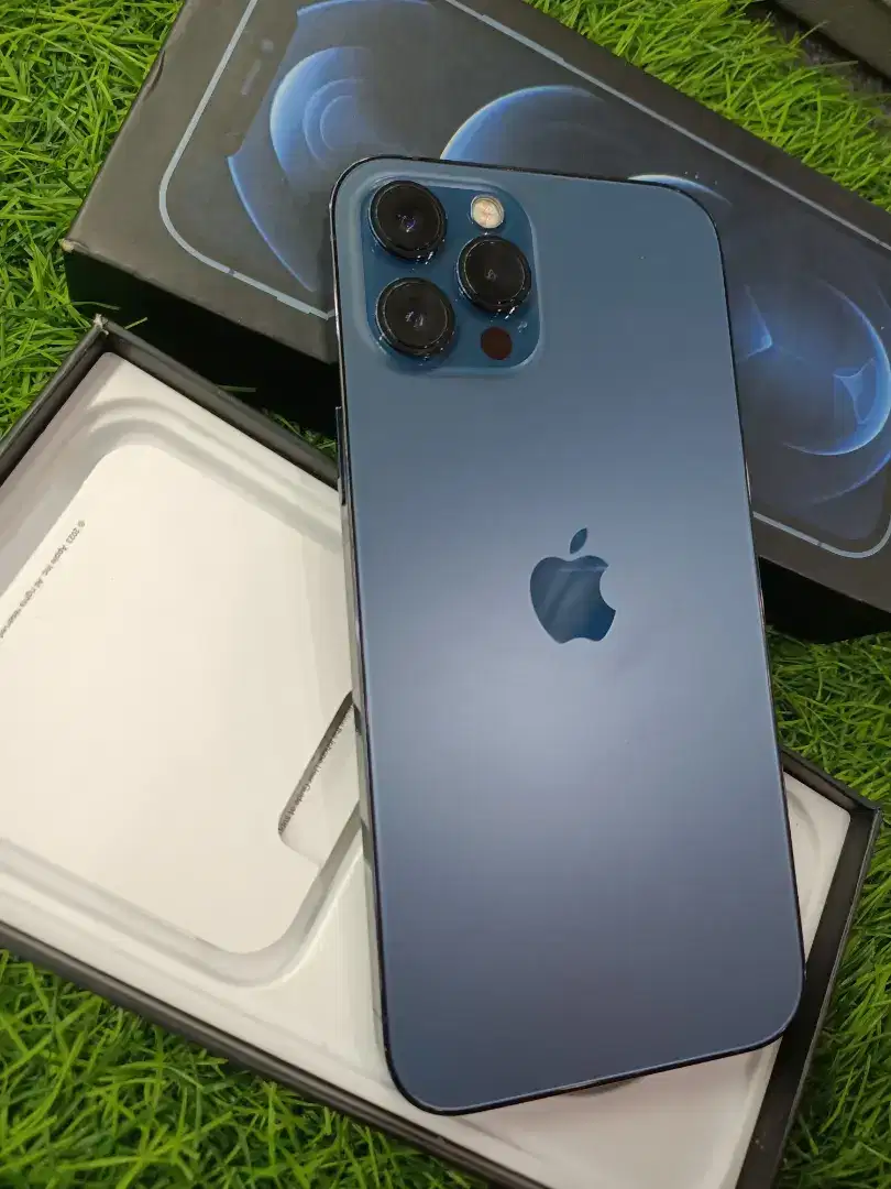 iPhone 12 Pro Max 256gb Inter All Operator Fullset Mulus.