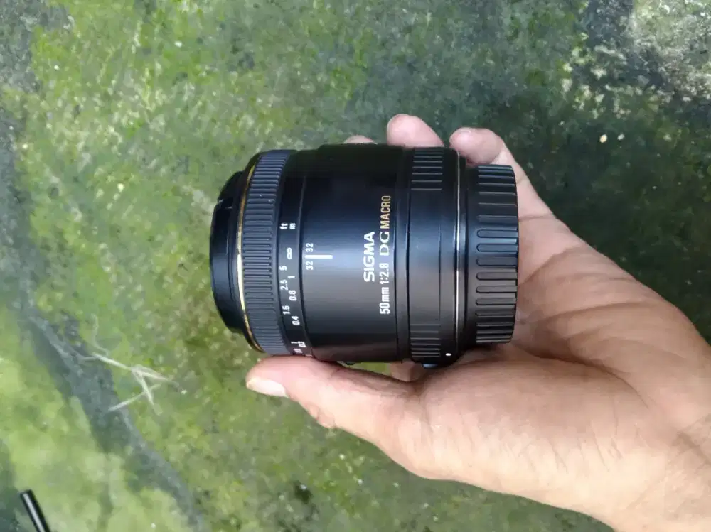 Sigma 50mm F2.8 DG macro for canon