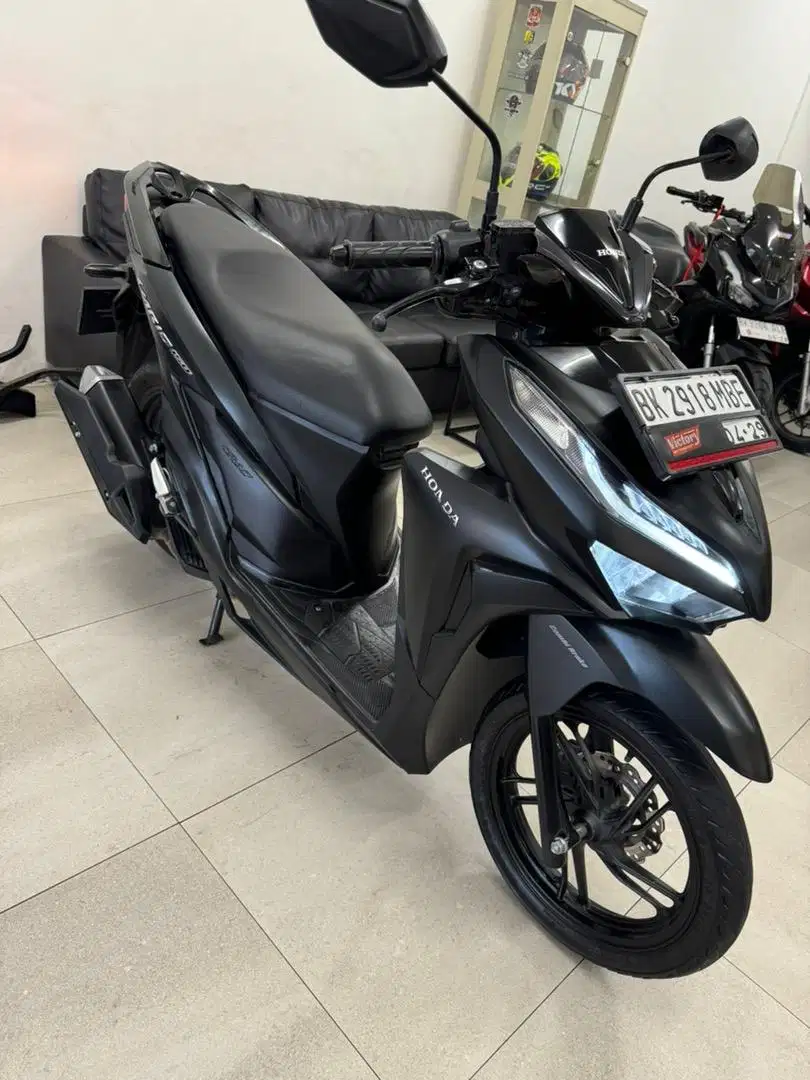 Honda Vario 150 tipe CBS ISS 2019 Warna Hitam Dop Vario150 CC Keyless