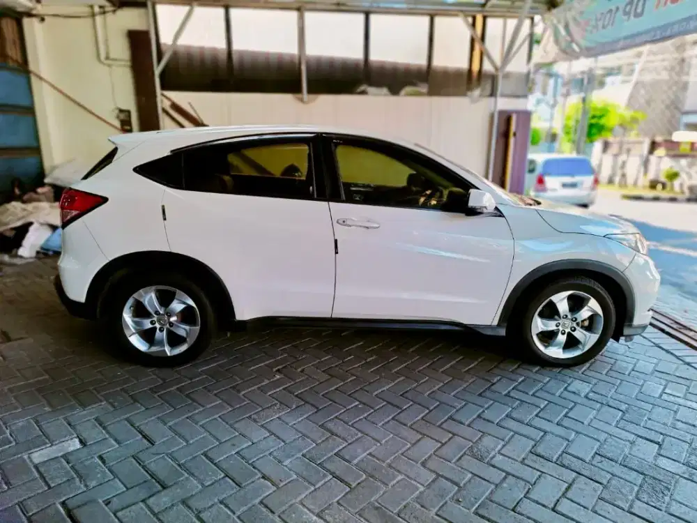 Honda HR-V 2015 Bensin
