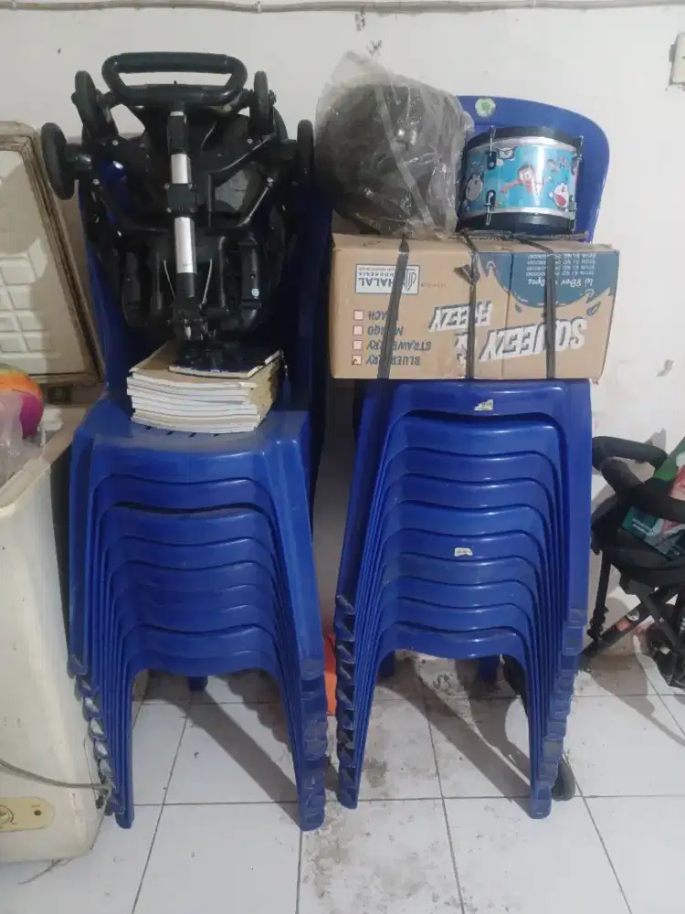 Dijual Kursi Plastik Merk Green Leaf 20 Pcs