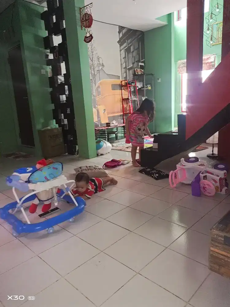 ART (asisten rumah tangga)