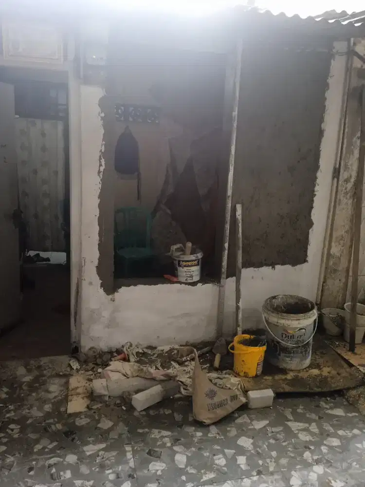 Jasa renovasi rumah dngn sistim borongan atau harian tim siap