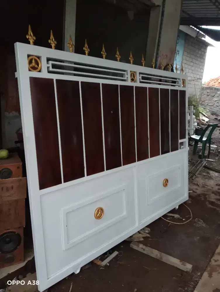 Gerbang minimalis dan clasik
