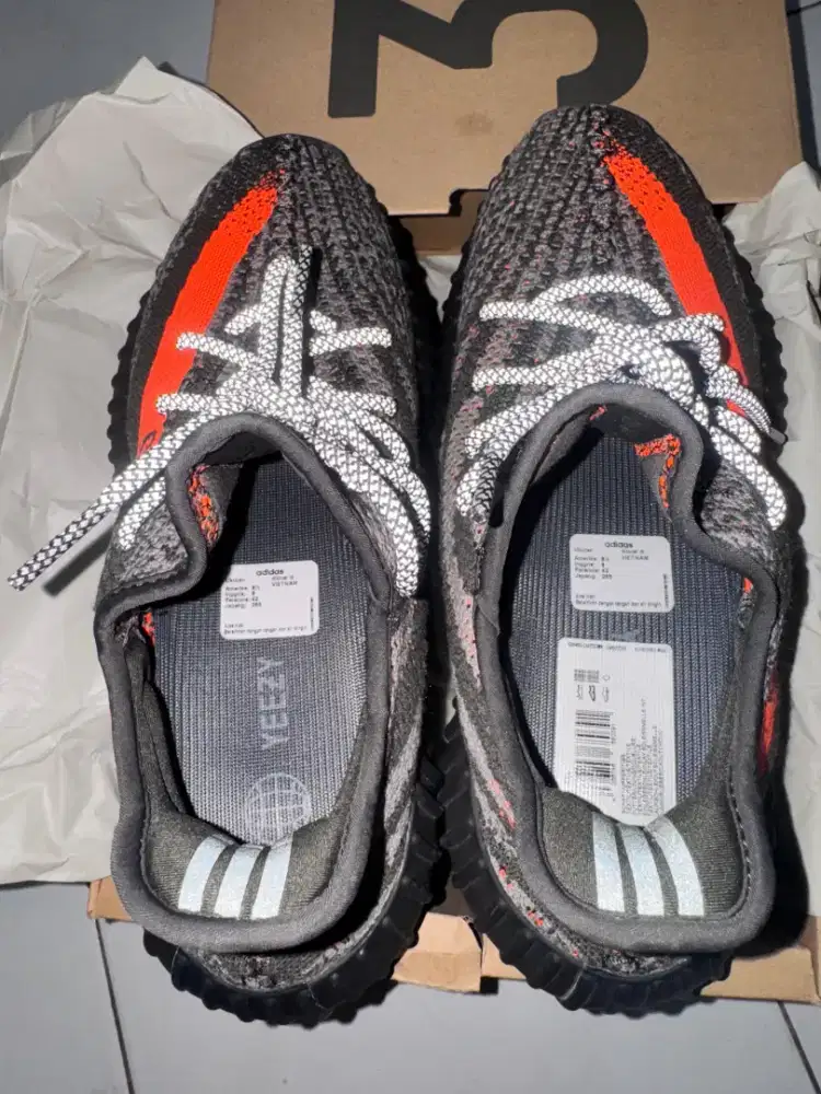 Adidas Yeezy Boost 350 Carbon Beluga