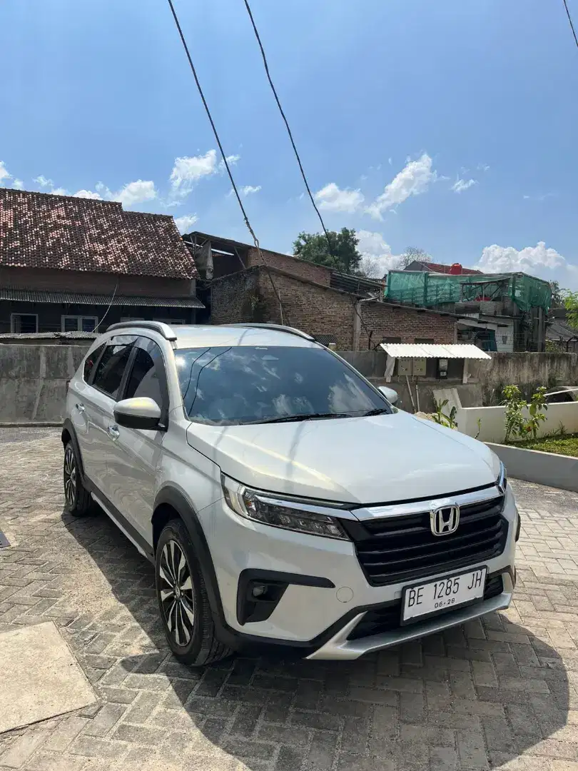 BR-V PRESTIGE SENSING 2022