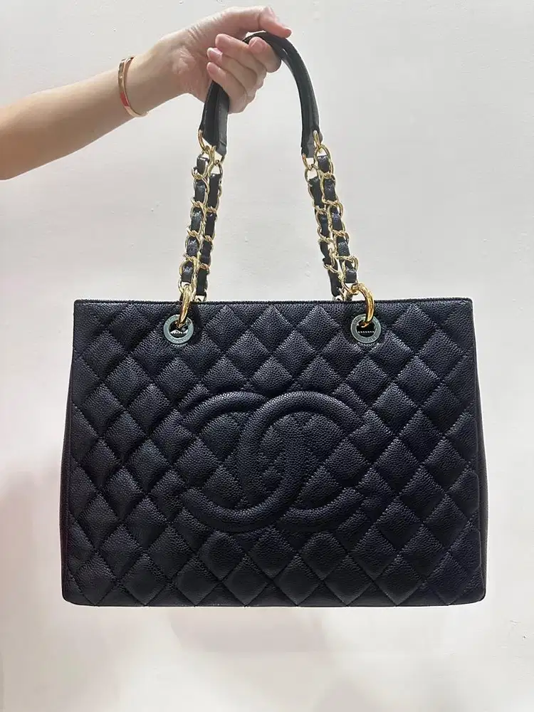 Tas Chanel Grand Shopping Tote LIKE NEW ! Jarang pakai banget