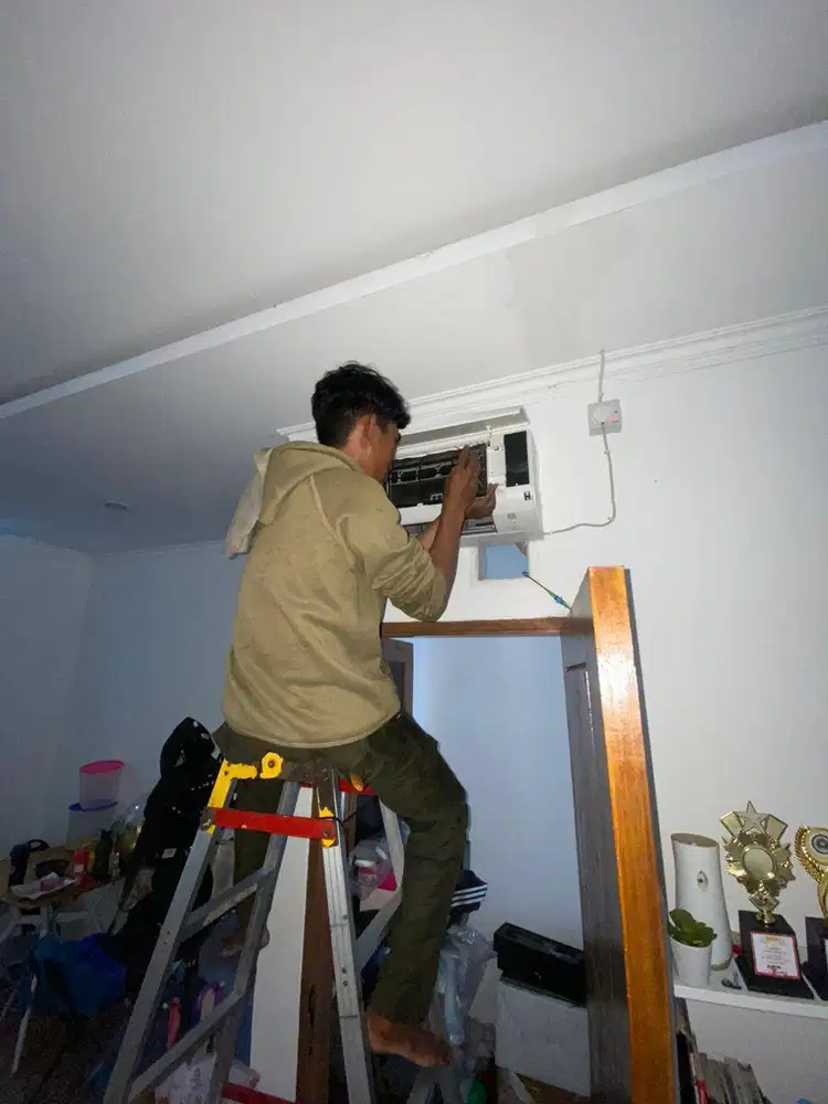 Cuci AC balikpapan BERGARANSI