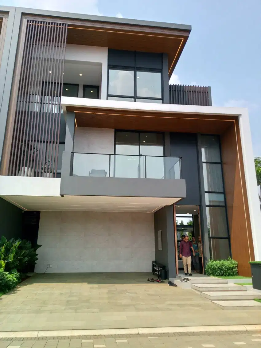 Rumah Mewah 3 Lantai Private Lift Dibawah 5 M Dekat Tol BSD - Antasari