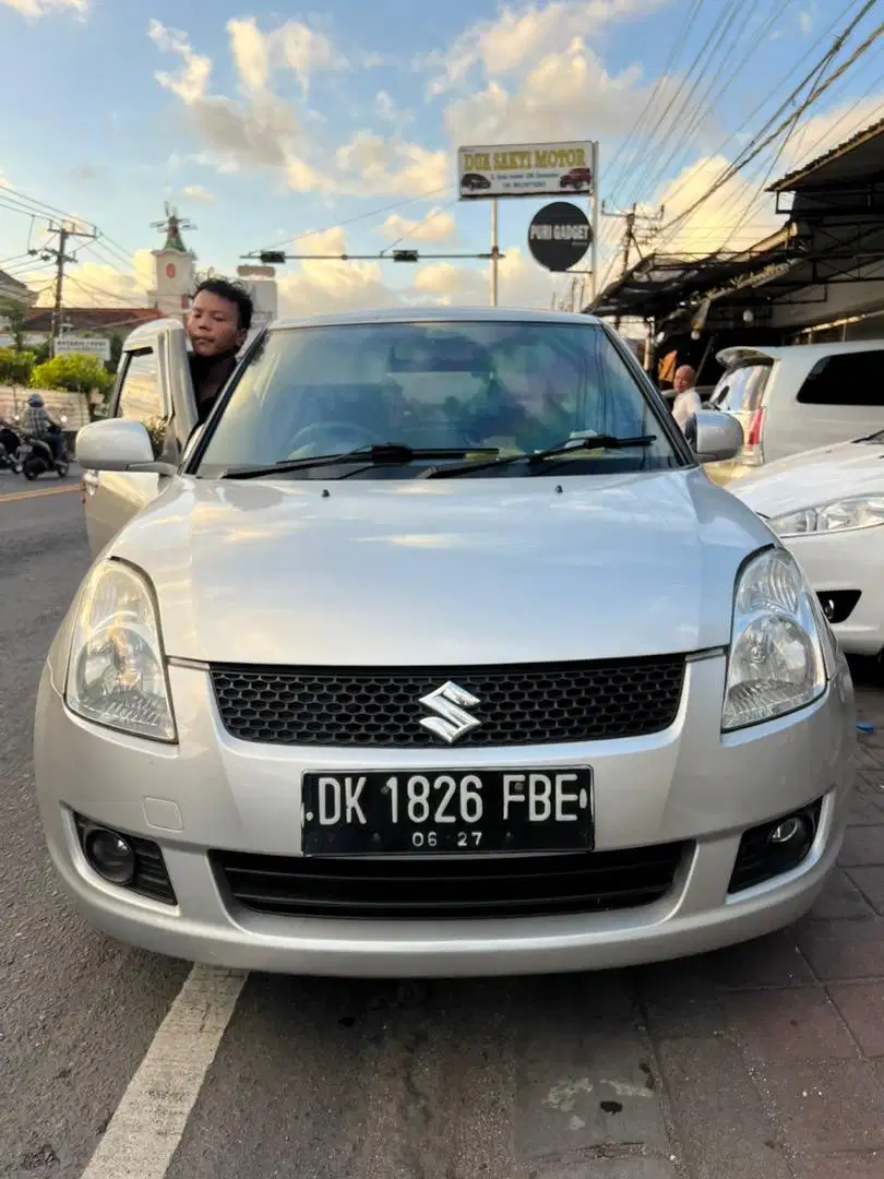 Swift ST silver 2011 matic asli bali