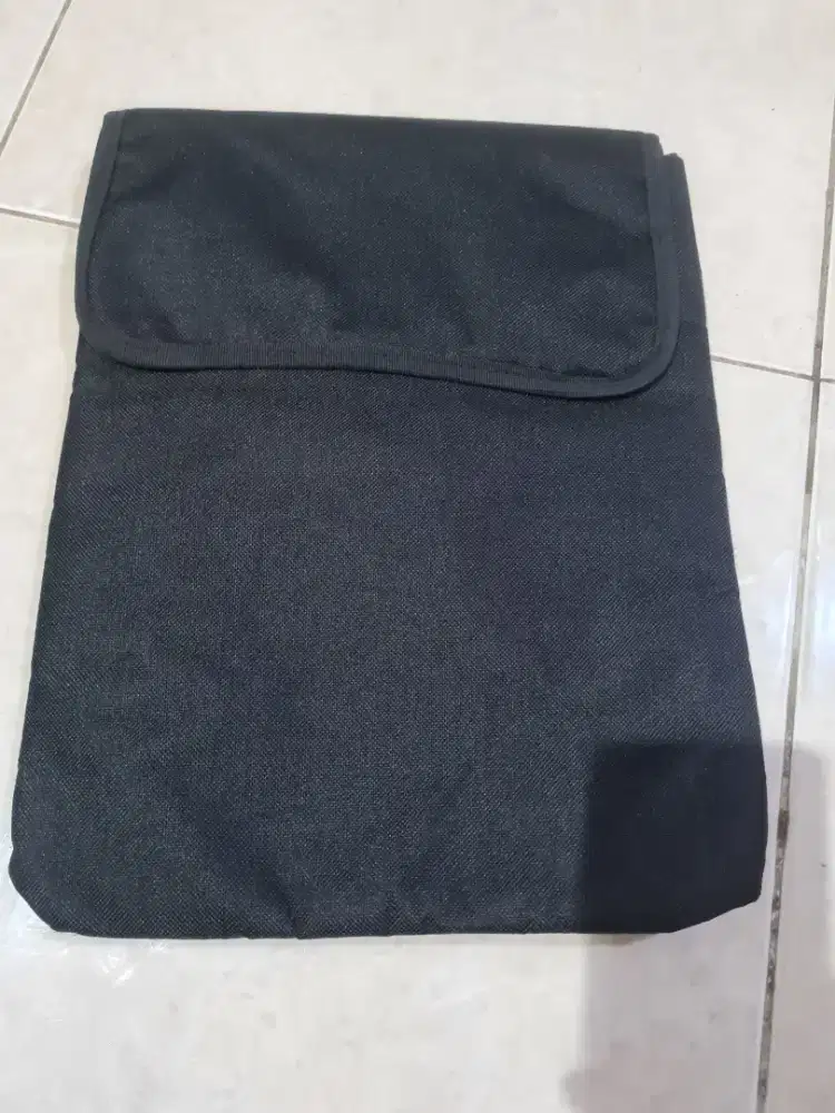 Pocket laptop Travel Time