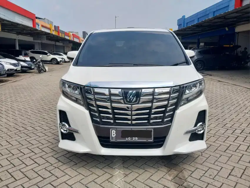 Alphard 2.5 G CBU 2015 Putih Premium Sounds