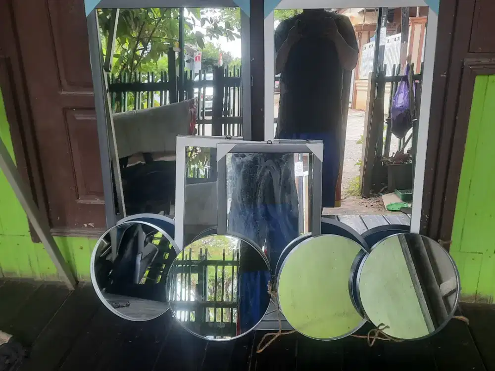 Cermin berbagai ukuran