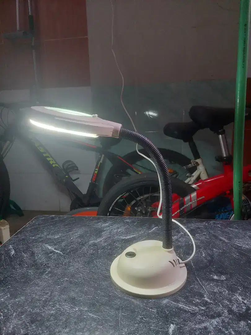 Lampu service ex Konter HP