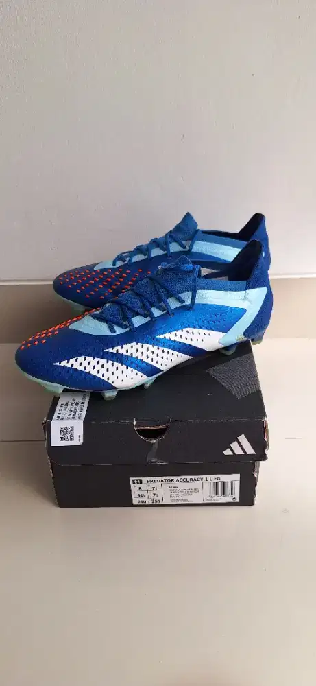 Adidas predator acc .1