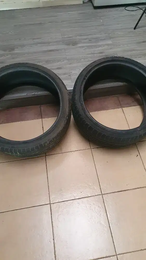 Jual murah... Ban Accelera 225/35 R19