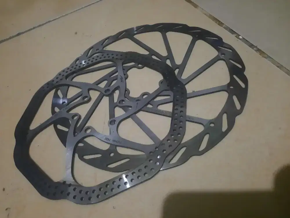 Rotor bekas sram avis