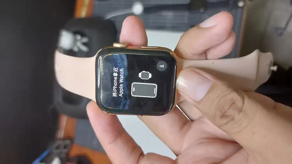 Apple watch seri 5 minus