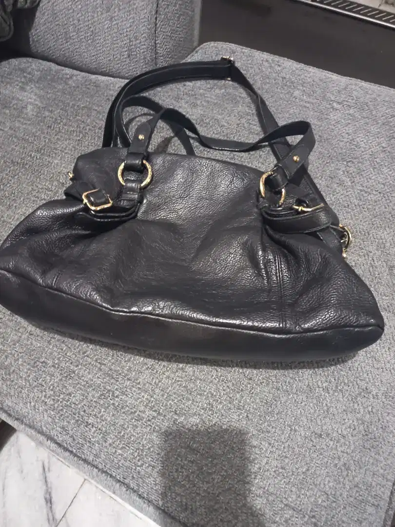 tas wanita  COSHION. 100% kulit asli