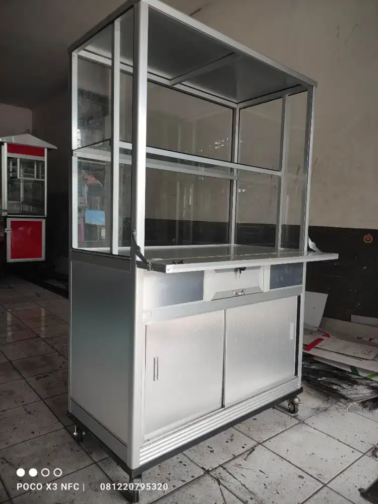 Etalase makanan full alununium bisa costum sesui kebutuhan
