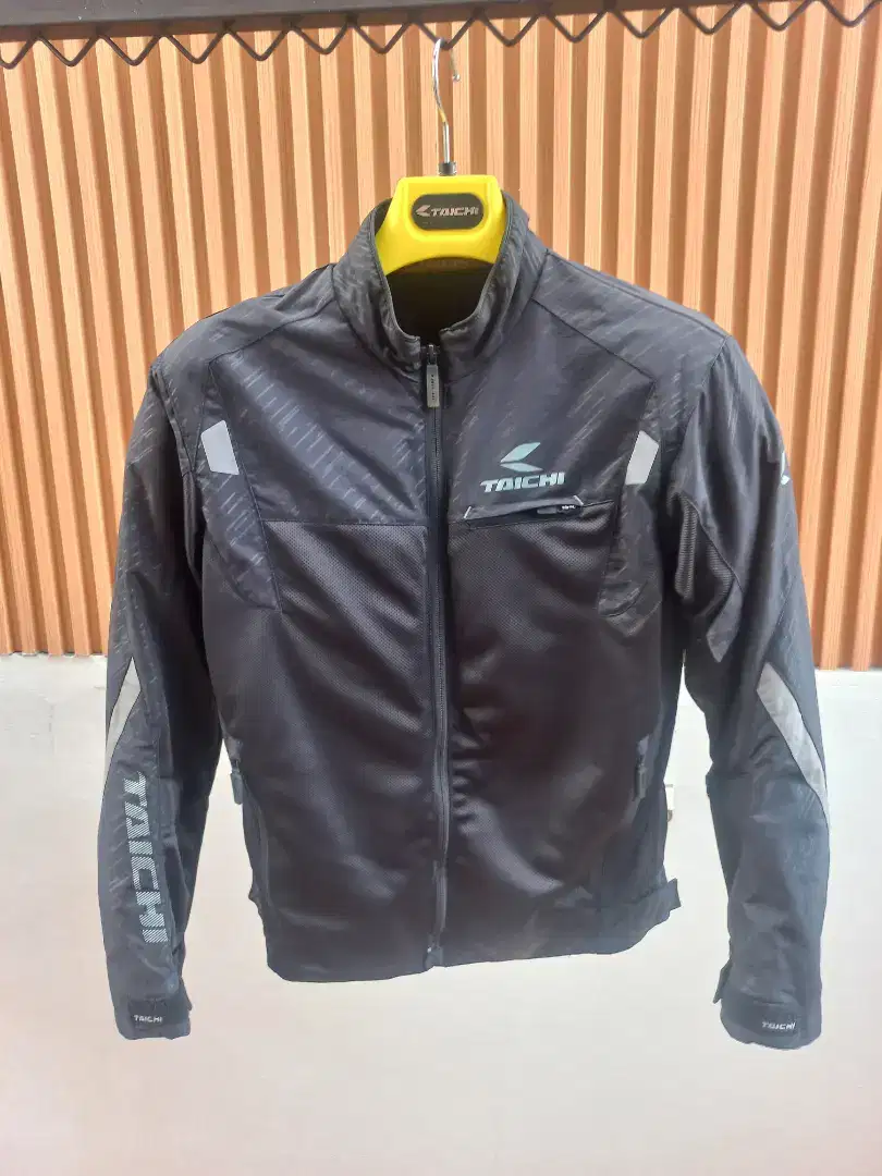 Jaket RS Taichi RSJ331