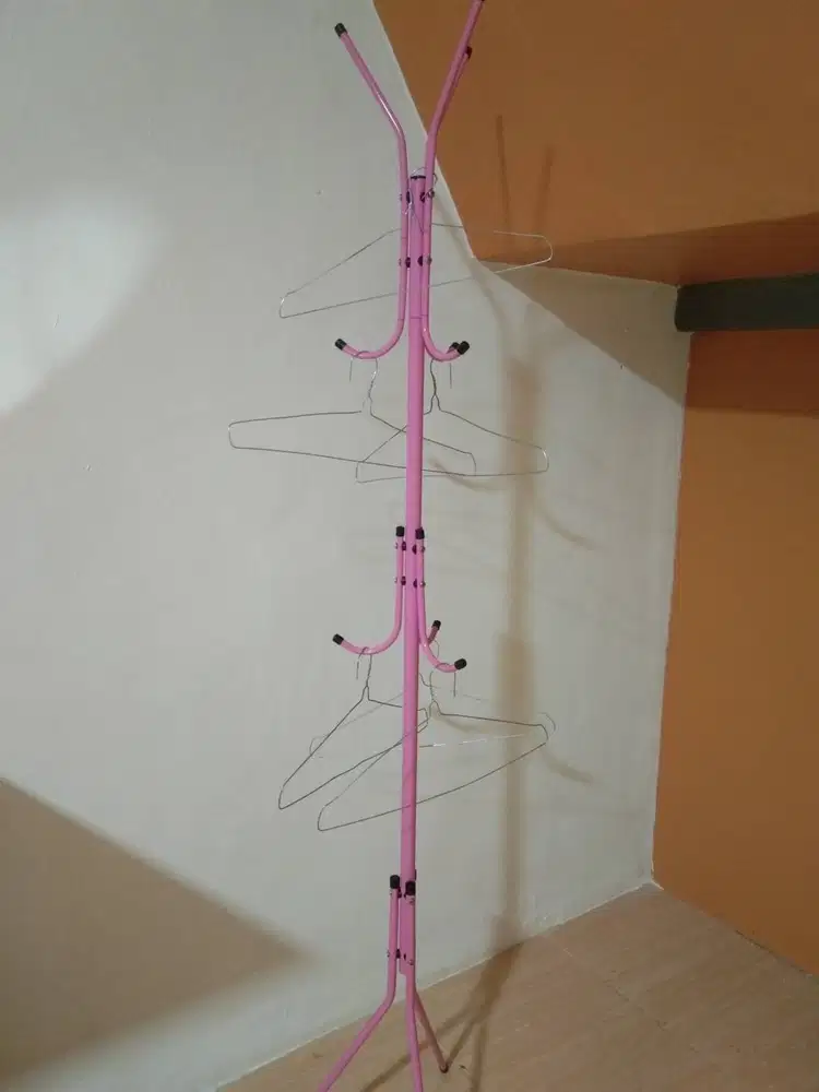 DIJUAL Hanger Pakaian PINK BARU!