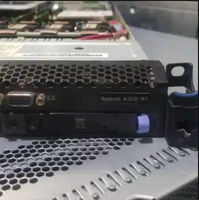IBM X3550 M3 Double PRoce 1U Second - D