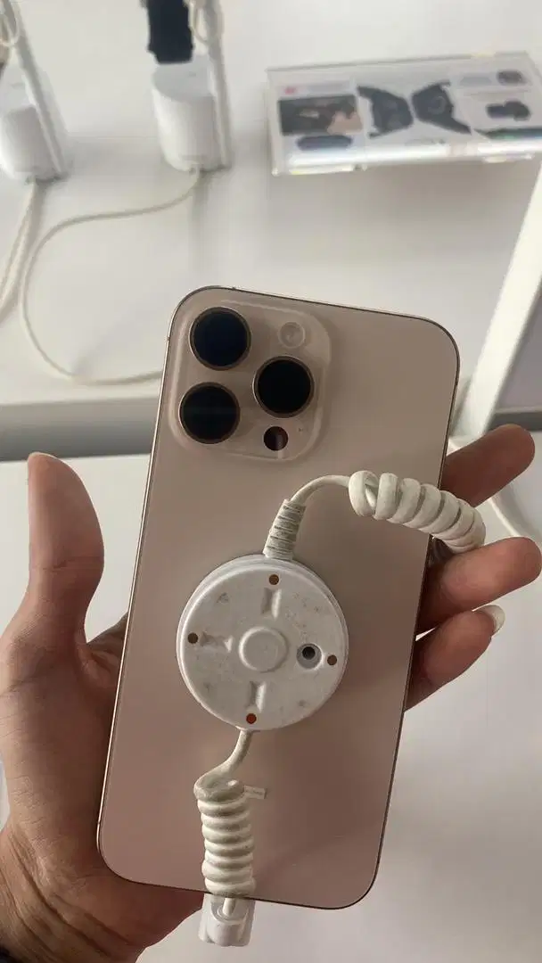 iPhone 16 promax