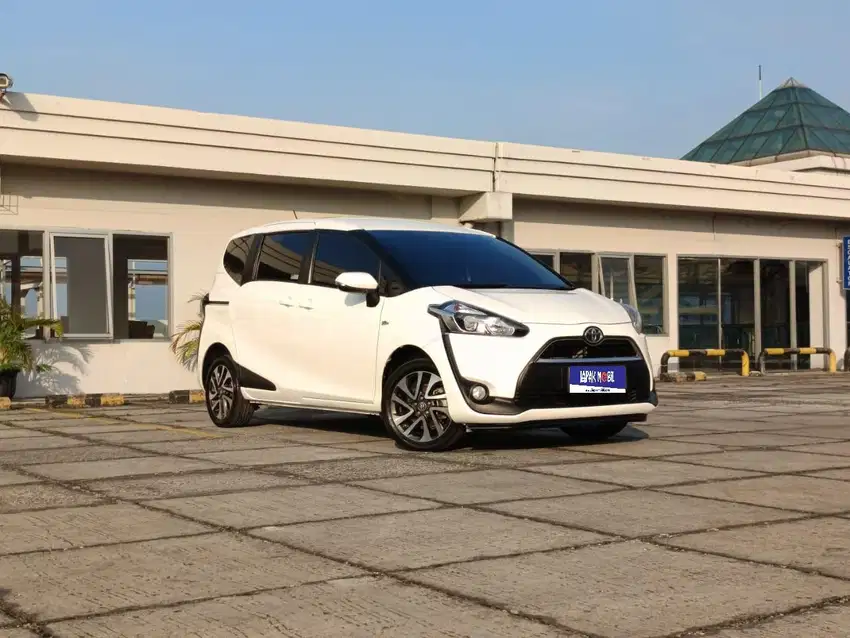 Toyota Sienta 1.5 V CVT 2018 Km 156rb Mulus Terawat