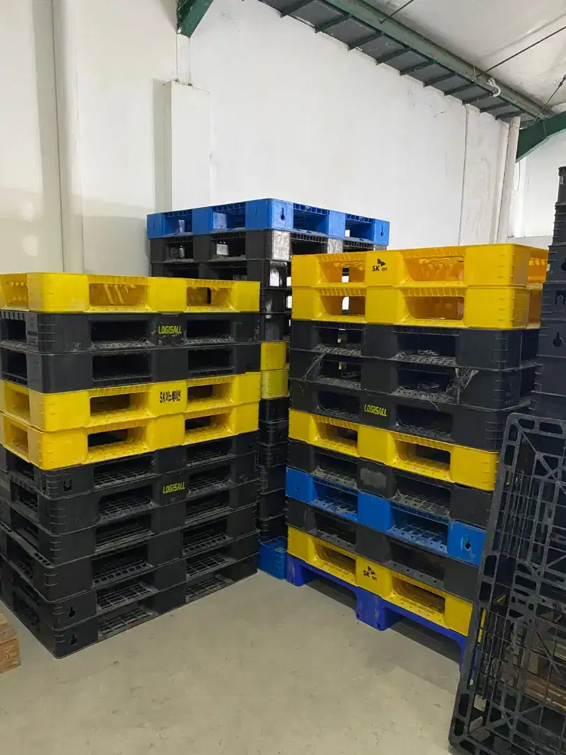 Pallet Plastik Bekas Kondisi Sangat Bagus