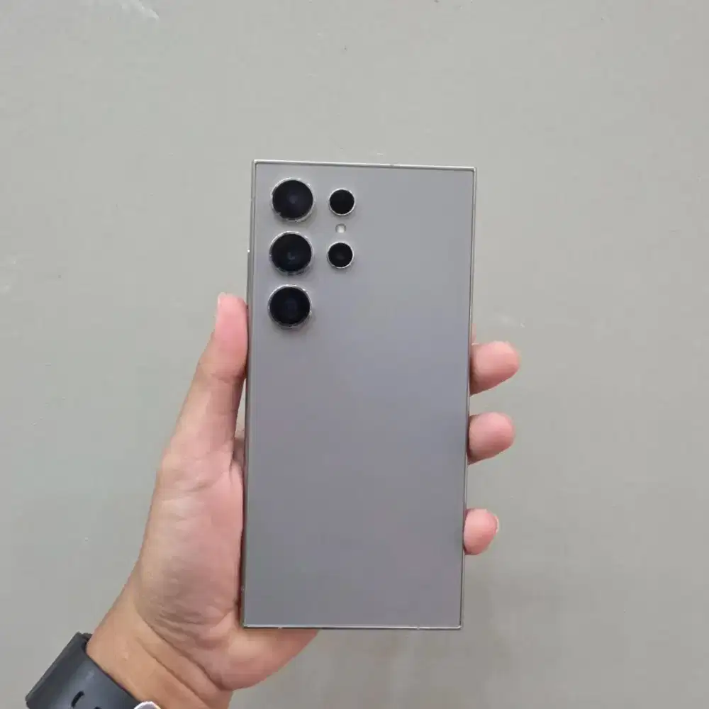 Samsung Galaxy S24 Ultra (cicilan murah)