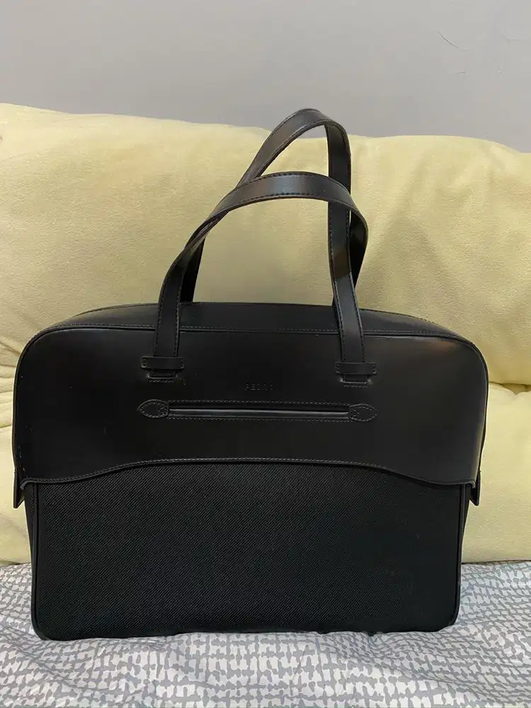 Tas formal kerja pedro