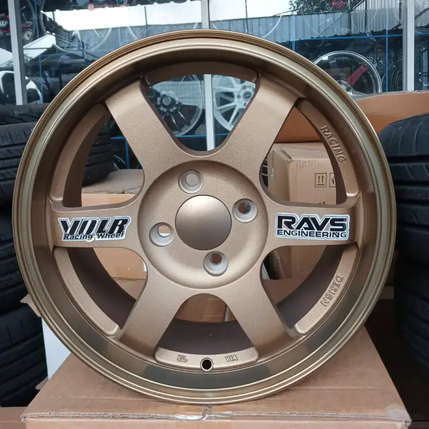 Rays te37 ring 15x6,5 pcd 4x100 ET 42 Brown. Jazz calya 4pcs